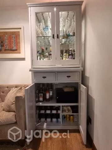 HERMOSO bar  COMO NUEVO - Imagen 2