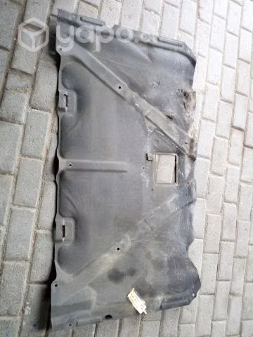 Tapiz capot Ford Ranger Tailandesa 