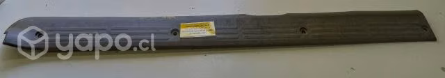 Tapiz Cubre Zocalo Del Der (MVA199) Mazda BT50