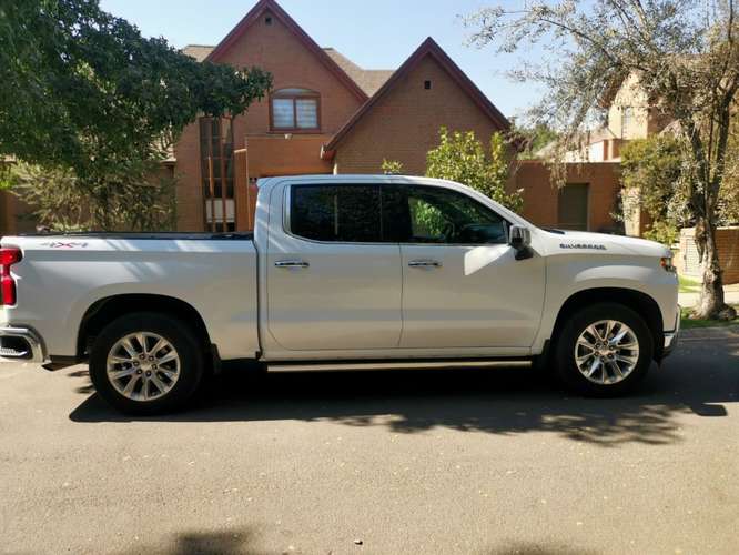 Chevrolet Silverado LTZ 2019 - Imagen 4