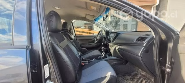 Mitsubishi L200 2020