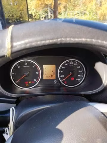 Se vende Mitsubishi katana