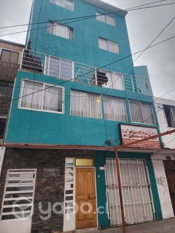 Calle Esmeralda frente a Sokol