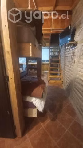 Vendo terreno con 3 casa y 2 departamentos