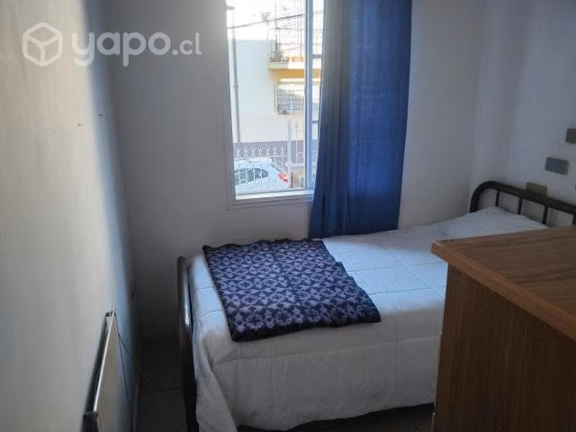 Habitación individual baño privado en Cerro Alegre