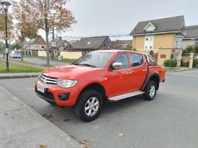 Vendo Camioneta Mitsubishi L200