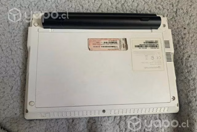 Netbook rosado en muy buen estado - Imagen 3