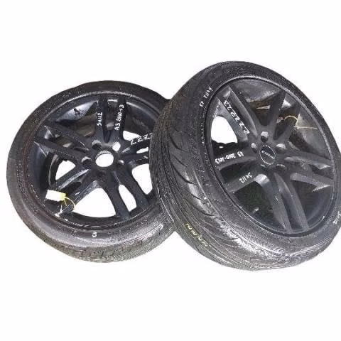Zzzz23 llanta con neumatico audi a3 2011 coupe c/u