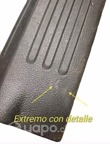 Cubre Zócalo Trasero Piloto Mitsubishi New L200