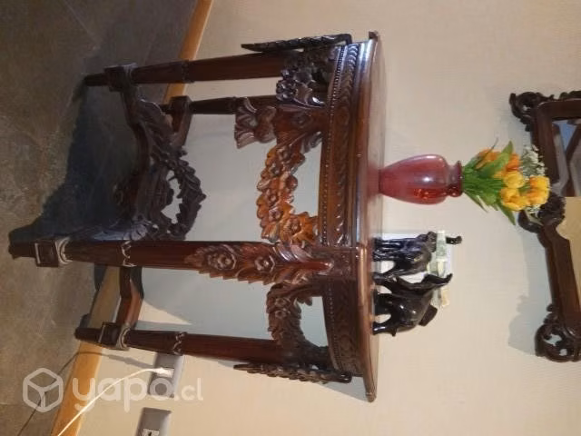 Hermosa mesa de arrime con espejo de caoba