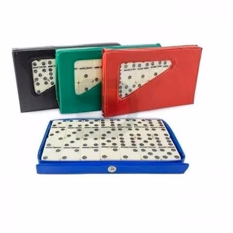 DOMINO juego de mesa familiar