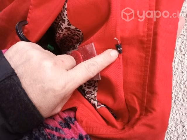 Lindo abrigo rojo - Imagen 2