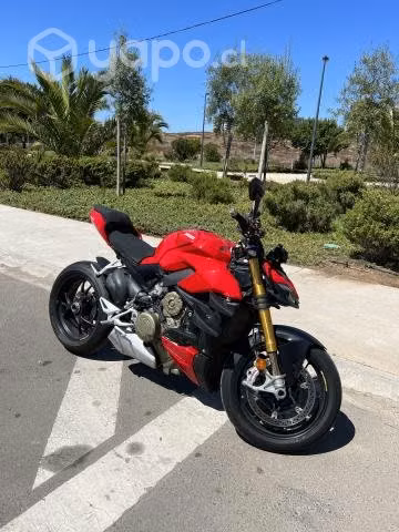 Ducati Streetfighter V4S