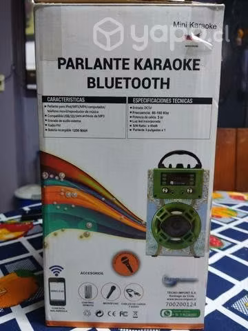 Parlante portátil con micrófono