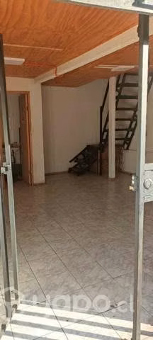 Se arrienda local comercial