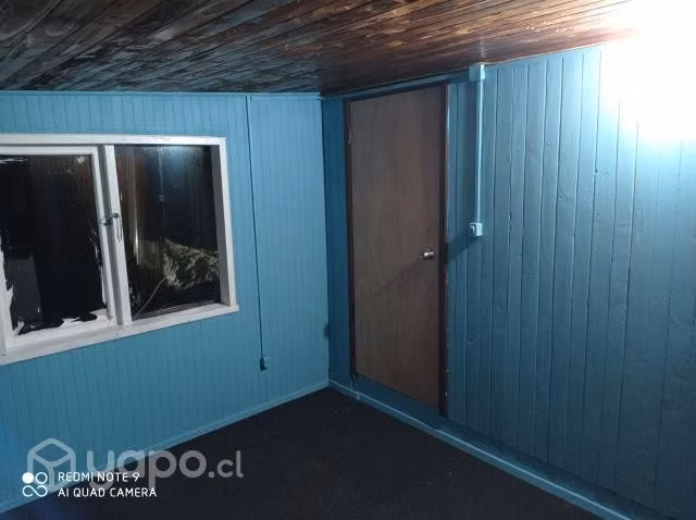 Pieza con baño y entrada Independiente