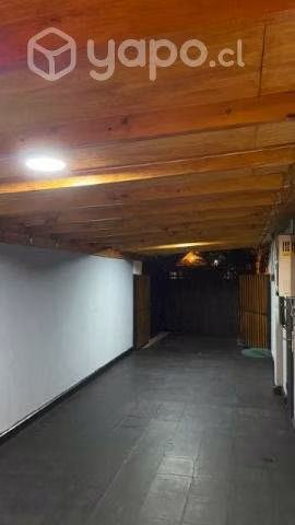 5 Dormitorios, 2 baños, Casa remodelada