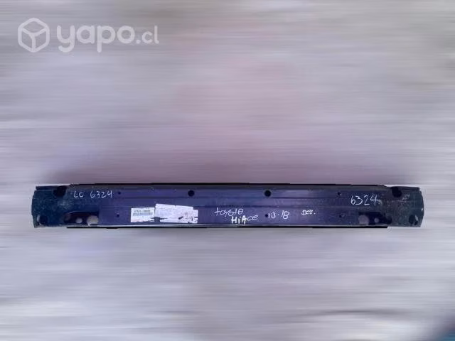 Refuerzo trasero toyota hiace 2013-2018