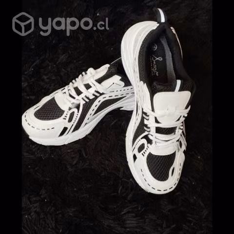 Zapatos Deportivos
