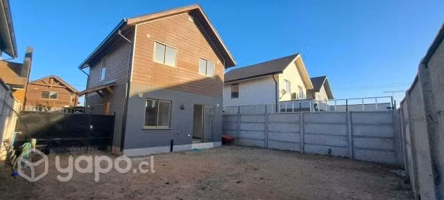 SE ARRIENDA CASA EN PARQUE SAN VALENTIN TALCA