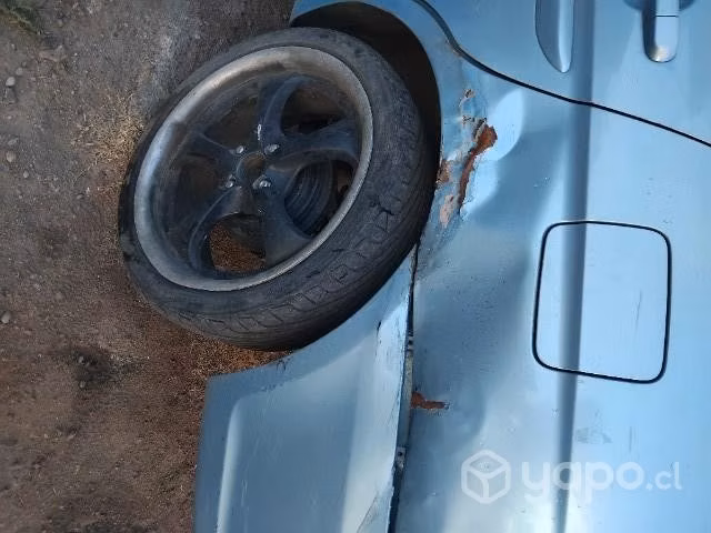 Hyundai accent 2010