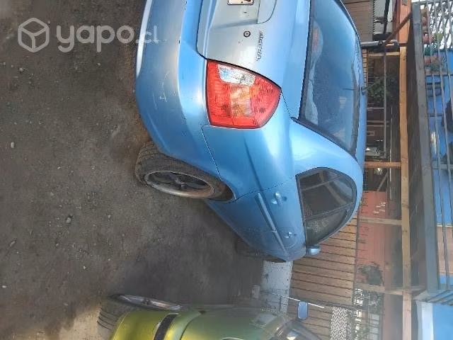 Hyundai accent 2010
