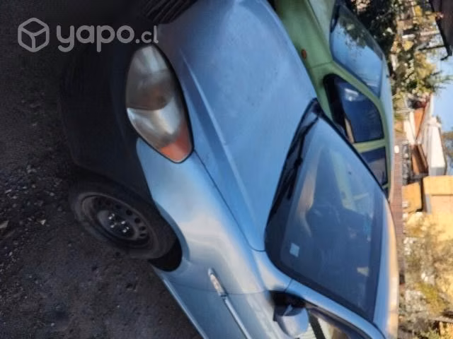 Hyundai accent 2010