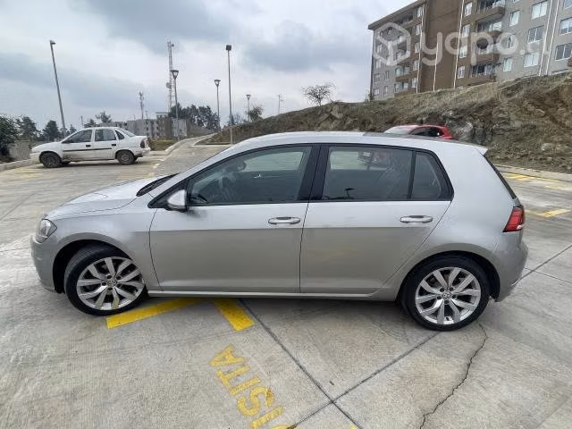 Se vende Golf TSI Highline 2018 2 dueños