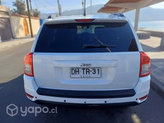 Se vende Jeep