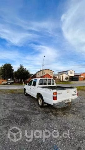 Mazda b2900 2002