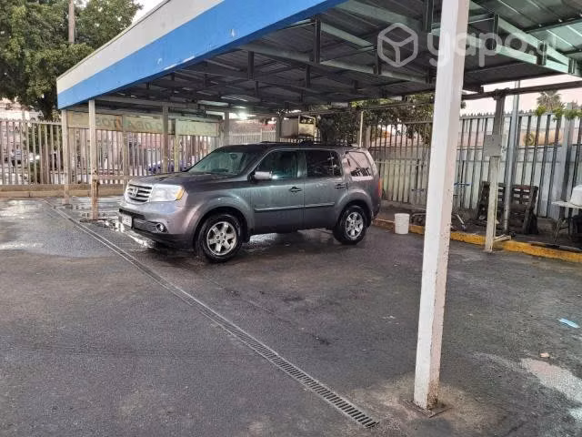 Honda pilot 2014