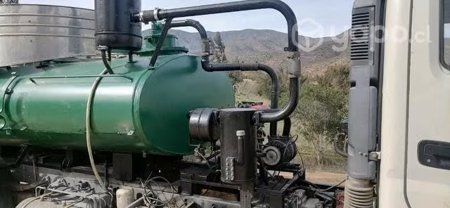 Camión limpia fosas fotón aurmark 10/15