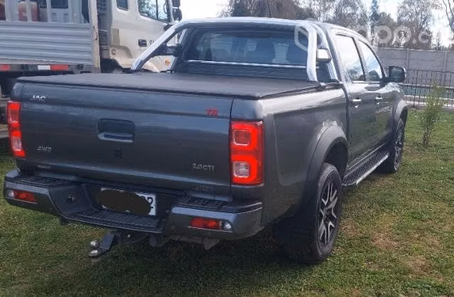 Vendo camioneta Jac T8 4x4