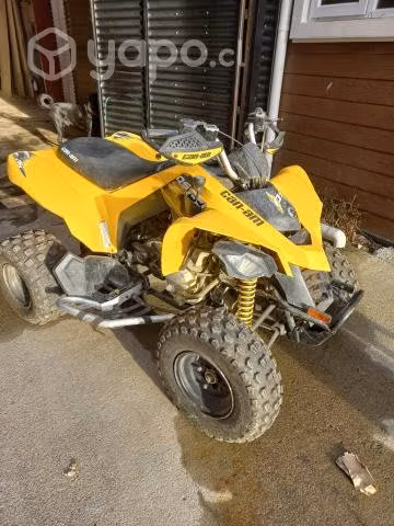 Cuatrimoto can-am