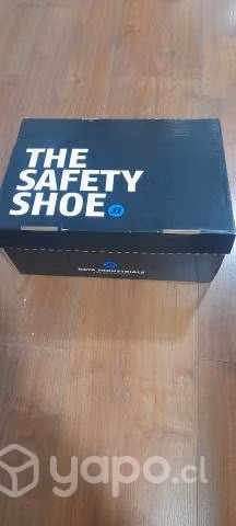 Zapatos de seguridad nuevos . - Imagen 3