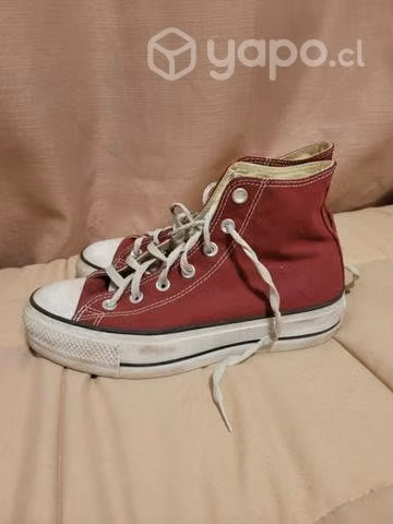 Converse burdeo talla 39 - Imagen 3