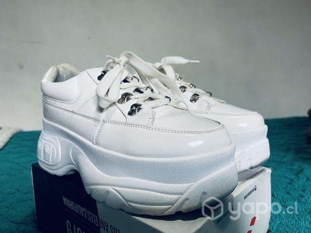 Zapatilla con plataforma, talla 38 - Imagen 3