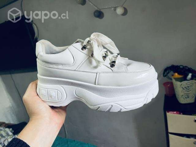 Zapatilla con plataforma, talla 38 - Imagen 2