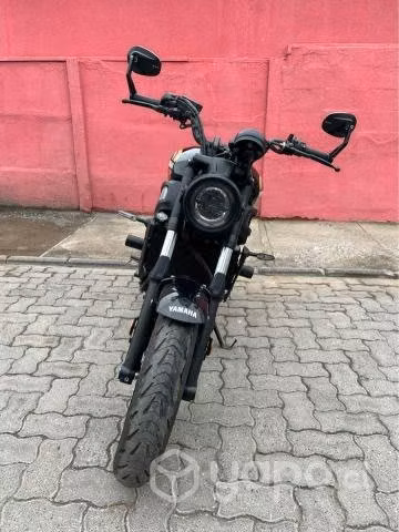 Yamaha XSR700