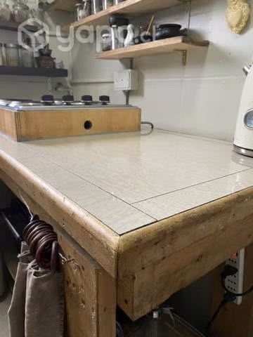 Mesón de cocina + encimera eléctrica