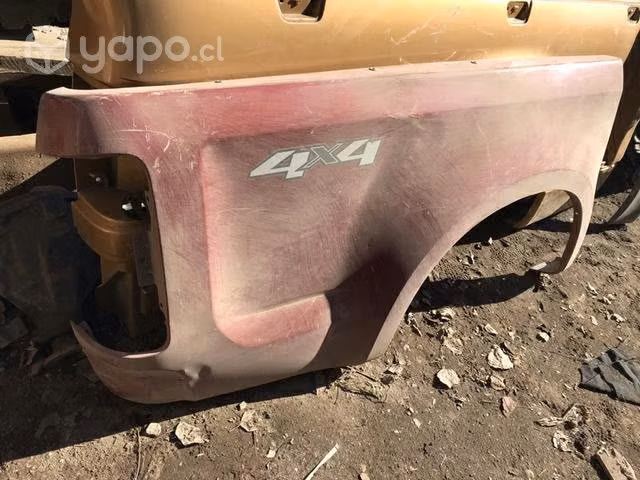 Costado Chevrolet Colorado - Imagen 2