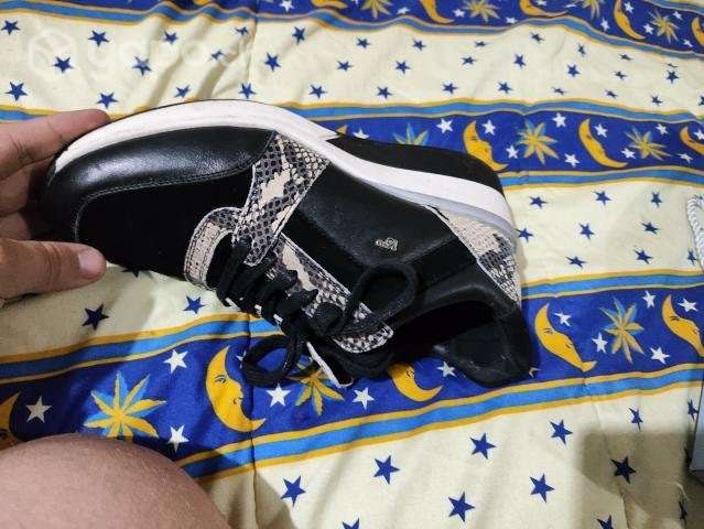 Zapatillas urbanas - Imagen 2