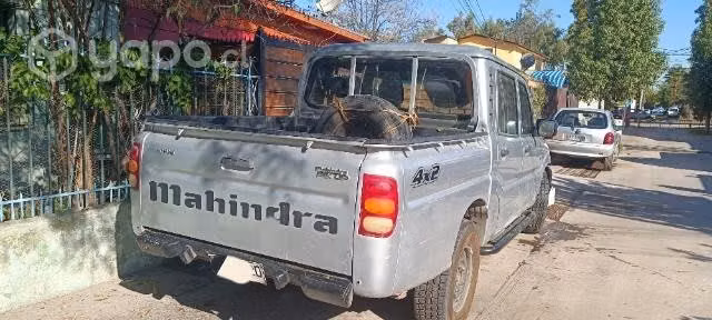 Mahindra pick up 4x2 2015