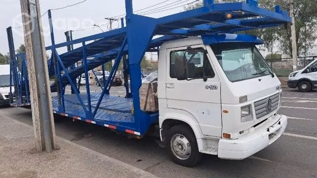 Se vende automivilera muy bueno , acepto camion