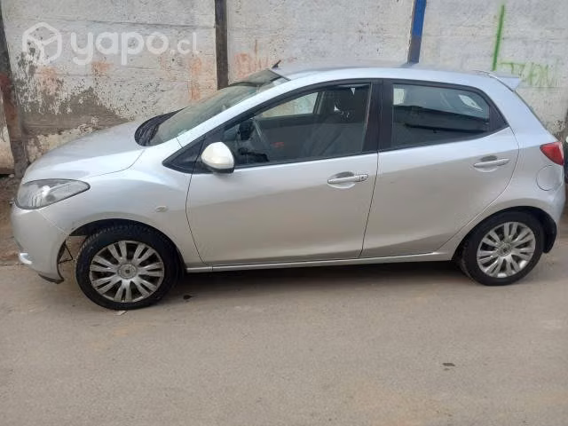 Mazda 2 2009