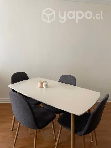 Juego de comedor 4 sillas gris marca Homy