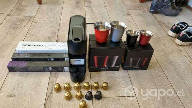 Cafetera Nesspreso Essenza Mini Black - Imagen 2