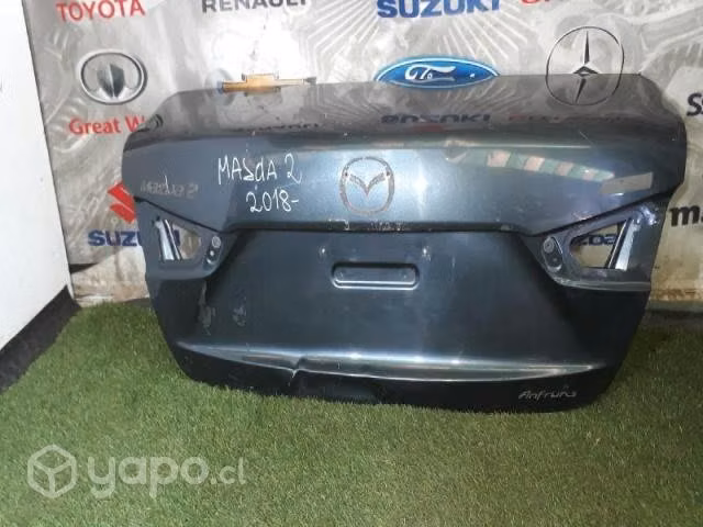 5868 tapa maleta mazda 2 2018 - Imagen 1