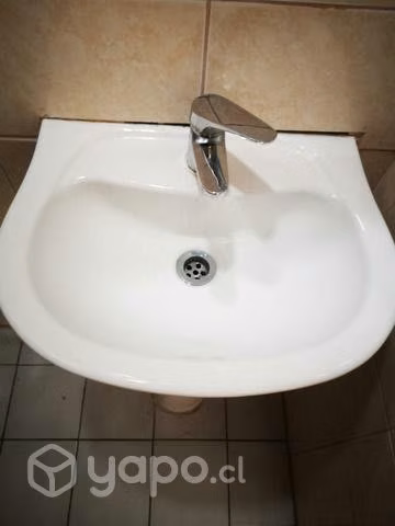 Vanitorio de baño blanco