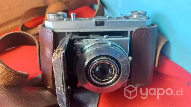Camara fotografica antigua